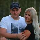 Swinging Couple in Fort Wayne, New to the Lifestyle
